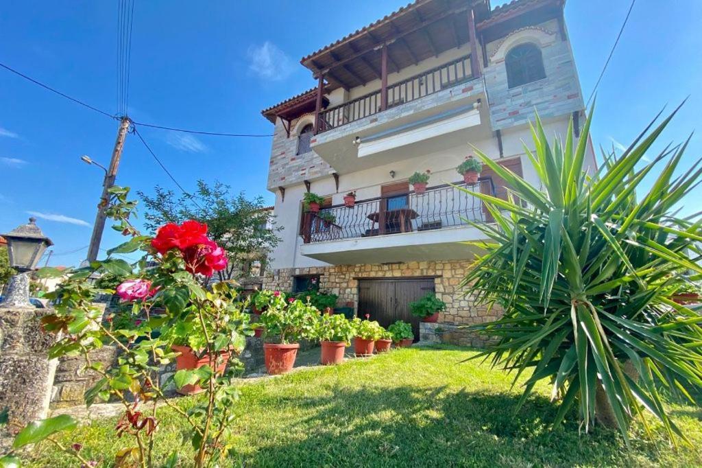Aloni Apartment