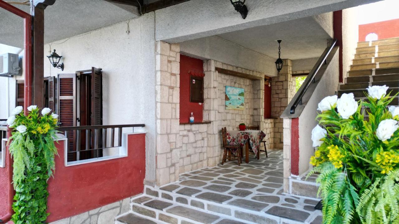 Aloni Apartment *